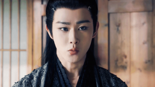 gif from C-Drama Fangs of Fortune, young and beautiful demon hunter Zhou Yichen saying "I'm looking great" very seriously